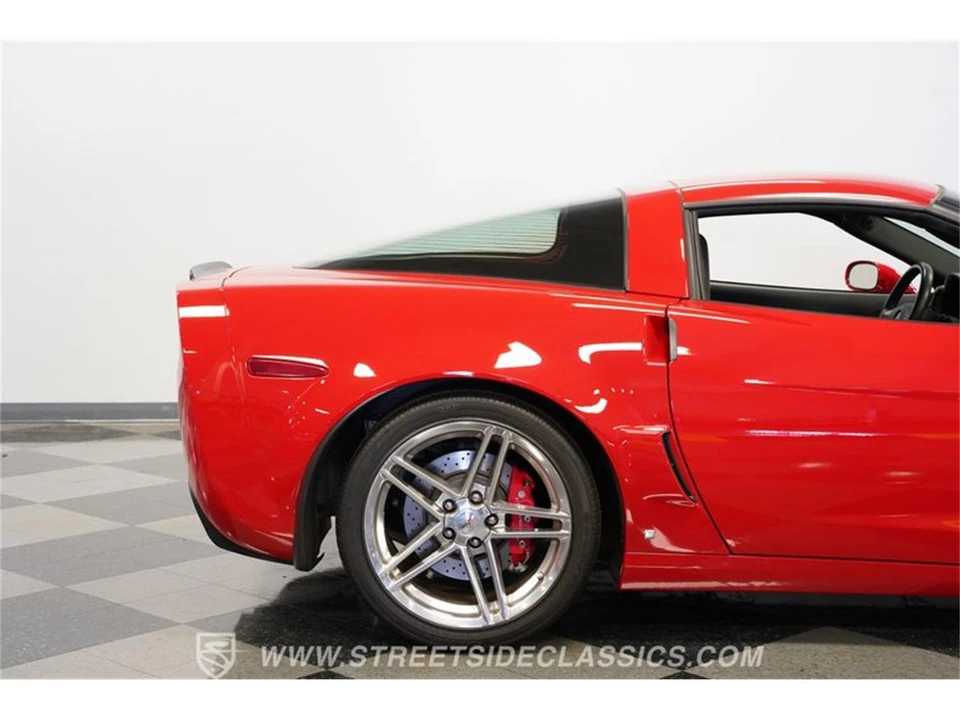 2007 Chevrolet Corvette C6 - Image 28 of 31