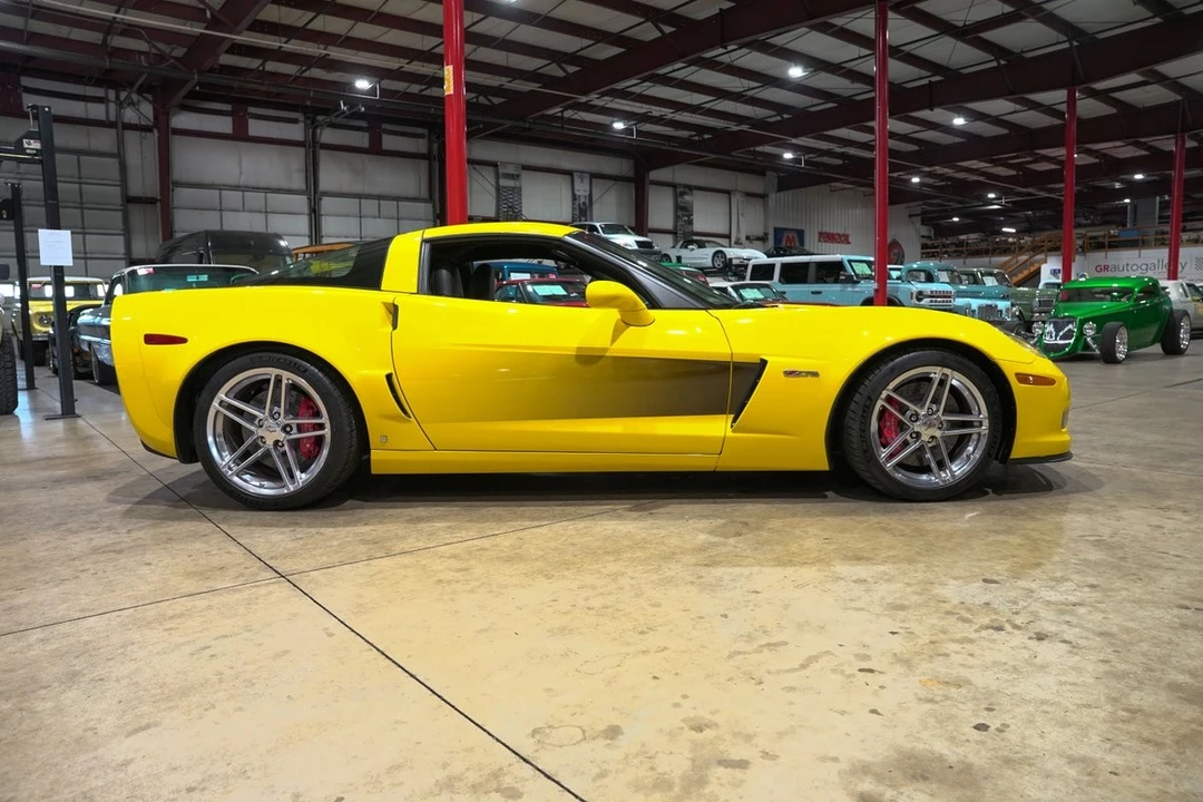 2007 Chevrolet Corvette C6 - Image 10 of 31