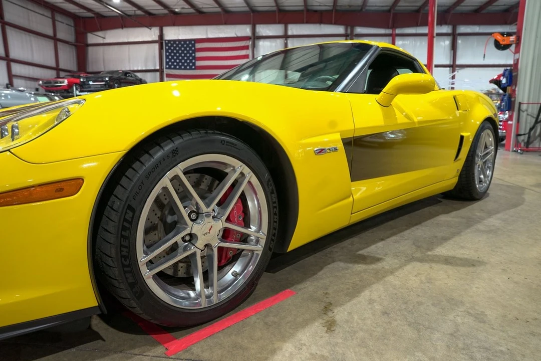 2007 Chevrolet Corvette C6 - Image 28 of 31