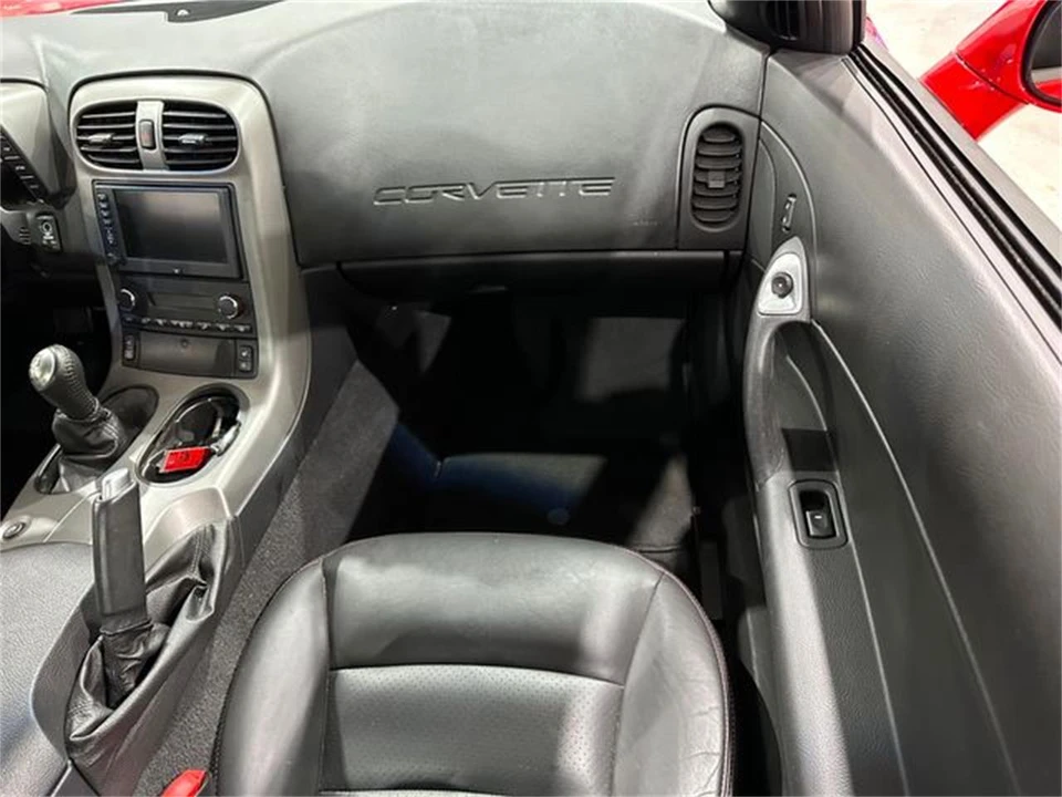 2007 Chevrolet Corvette C6 - Image 12 of 30