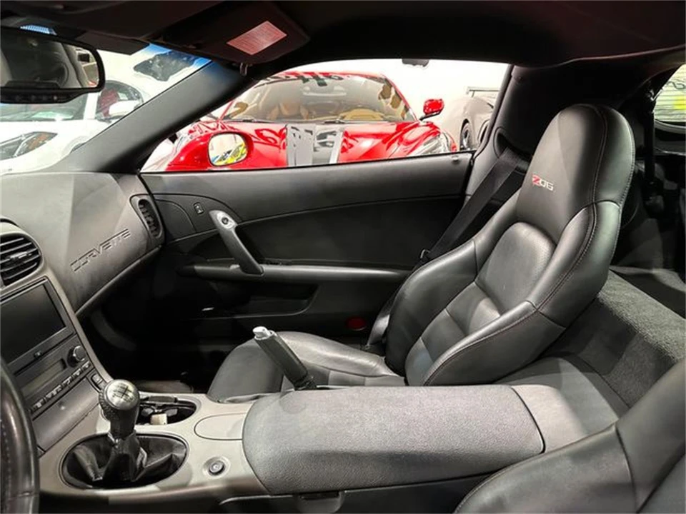 2007 Chevrolet Corvette C6 - Image 13 of 30