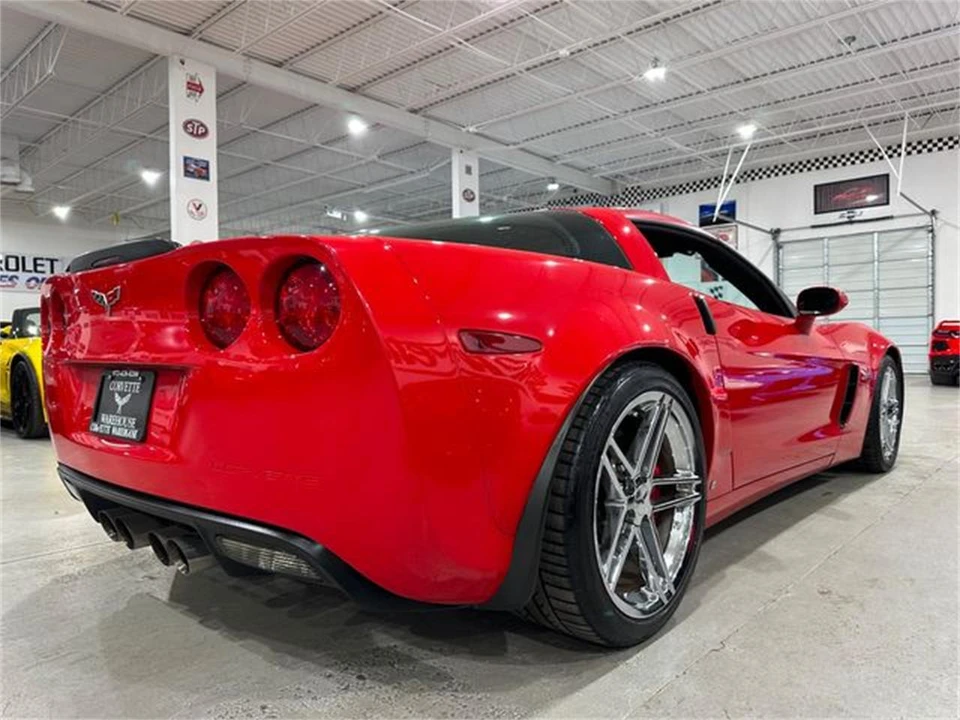 2007 Chevrolet Corvette C6 - Image 3 of 30