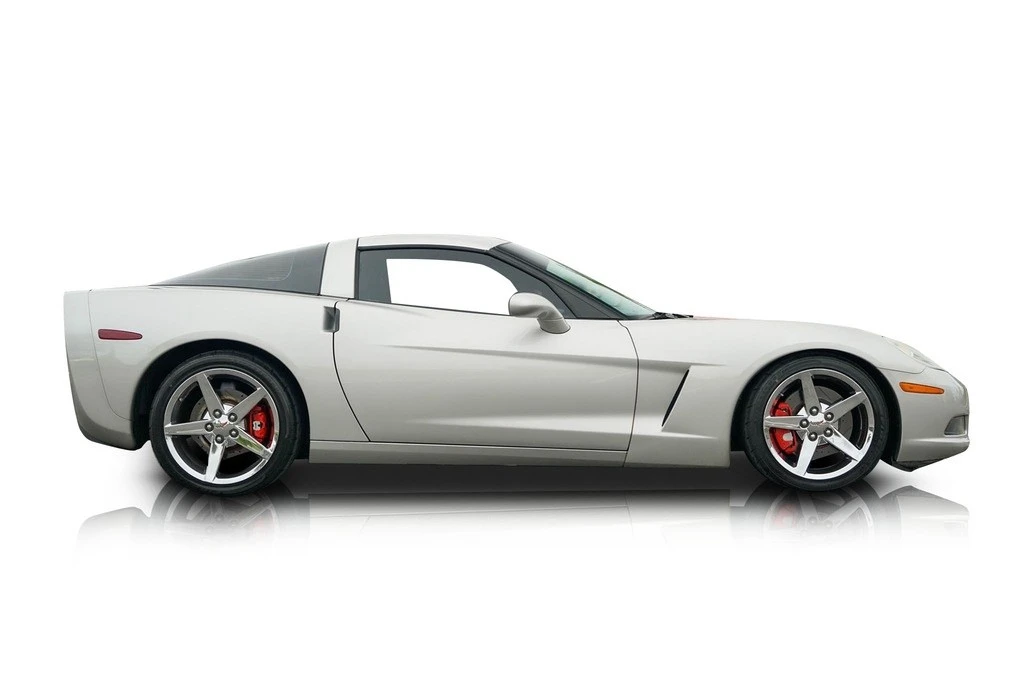 2007 Chevrolet Corvette C6 - Image 2 of 12