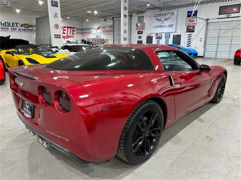 2007 Chevrolet Corvette C6 - Image 28 of 30