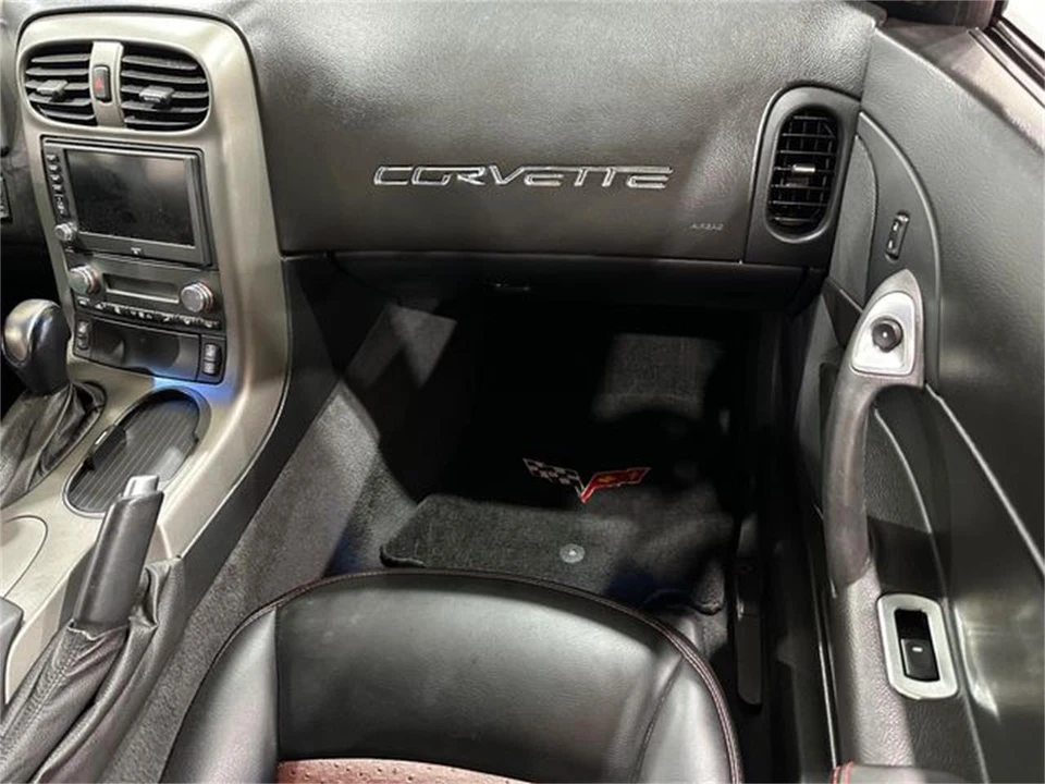 2007 Chevrolet Corvette C6 - Image 12 of 30
