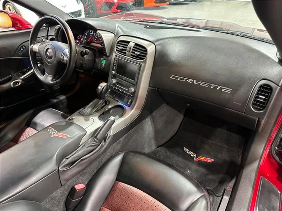 2007 Chevrolet Corvette C6 - Image 8 of 30