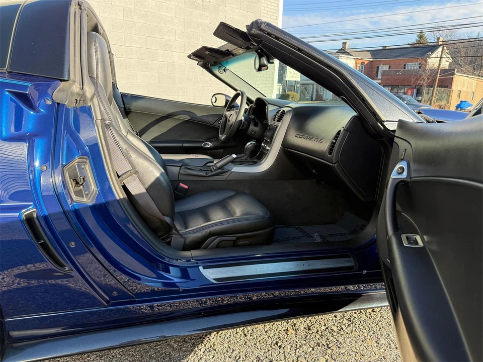2007 Chevrolet Corvette C6 - Image 19 of 31