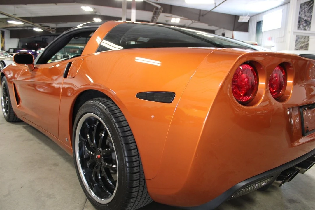 2007 Chevrolet Corvette C6 - Image 11 of 12
