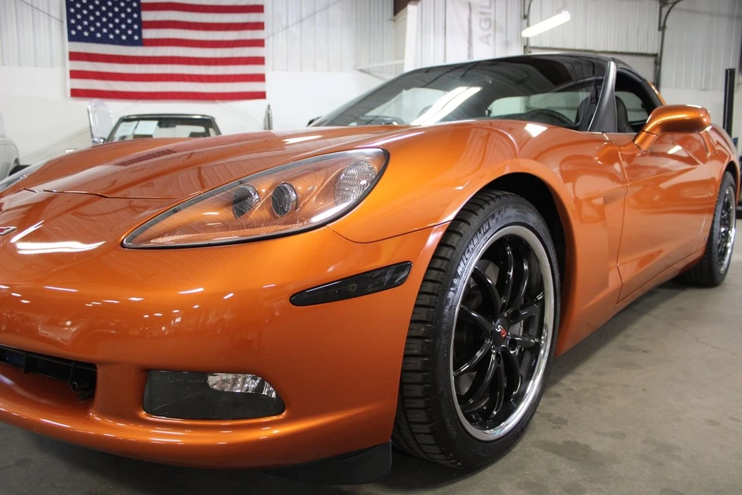 2007 Chevrolet Corvette C6 - Image 10 of 12