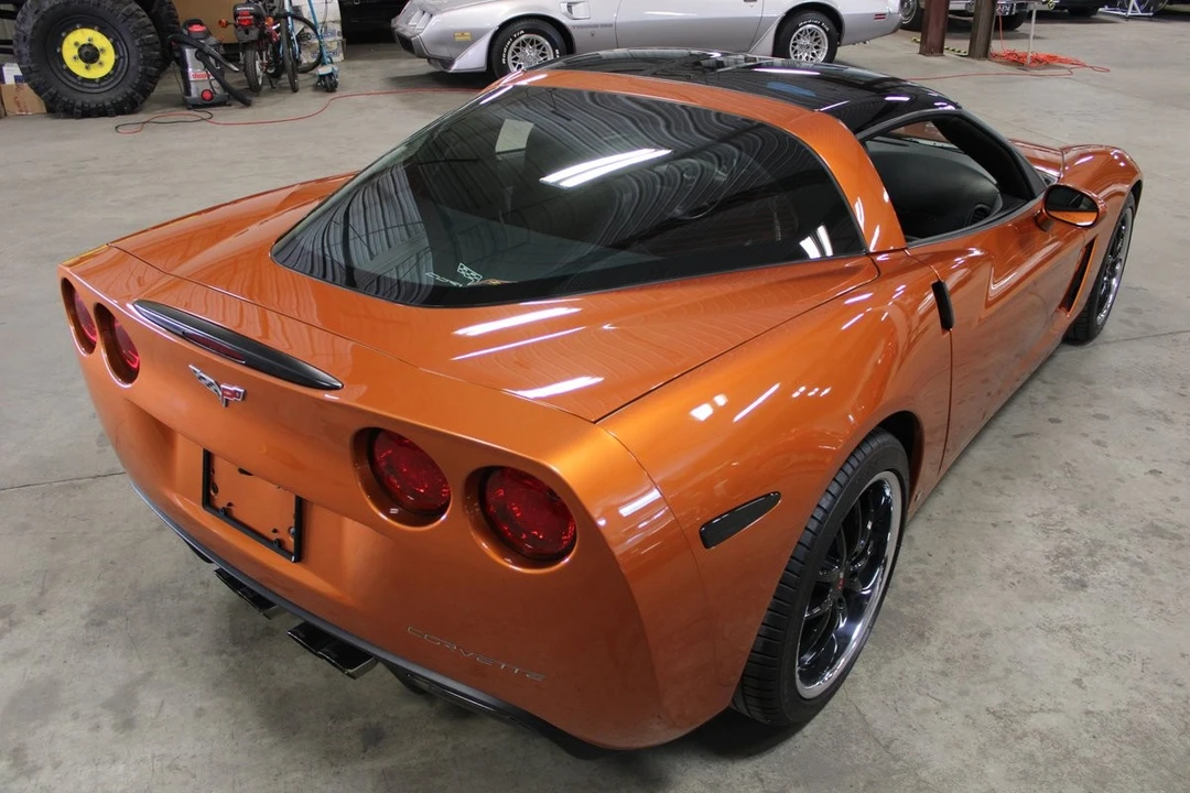2007 Chevrolet Corvette C6 - Image 17 of 21
