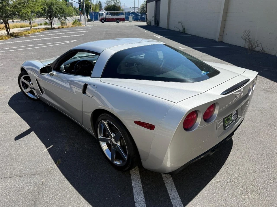 2007 Chevrolet Corvette C6 - Image 6 of 21