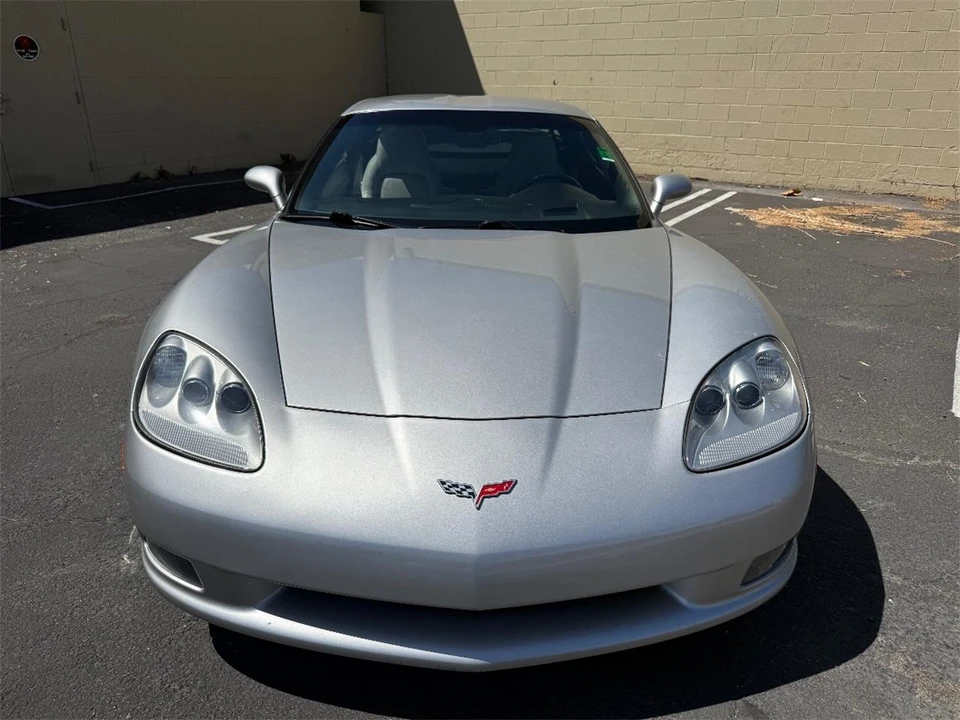 2007 Chevrolet Corvette C6 - Image 2 of 21