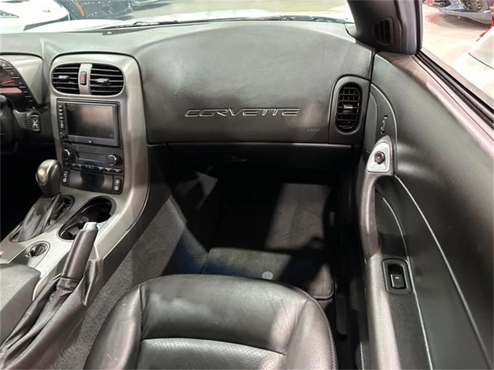 2007 Chevrolet Corvette C6 - Image 13 of 30