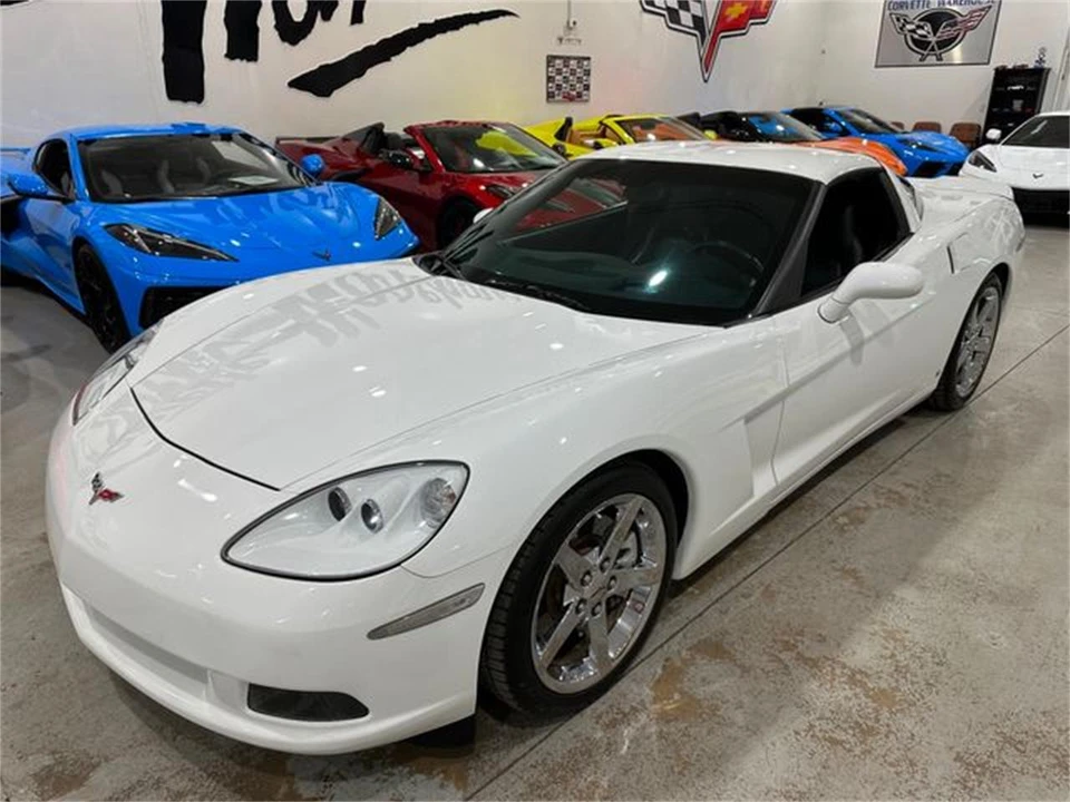 2007 Chevrolet Corvette C6 - Image 16 of 30