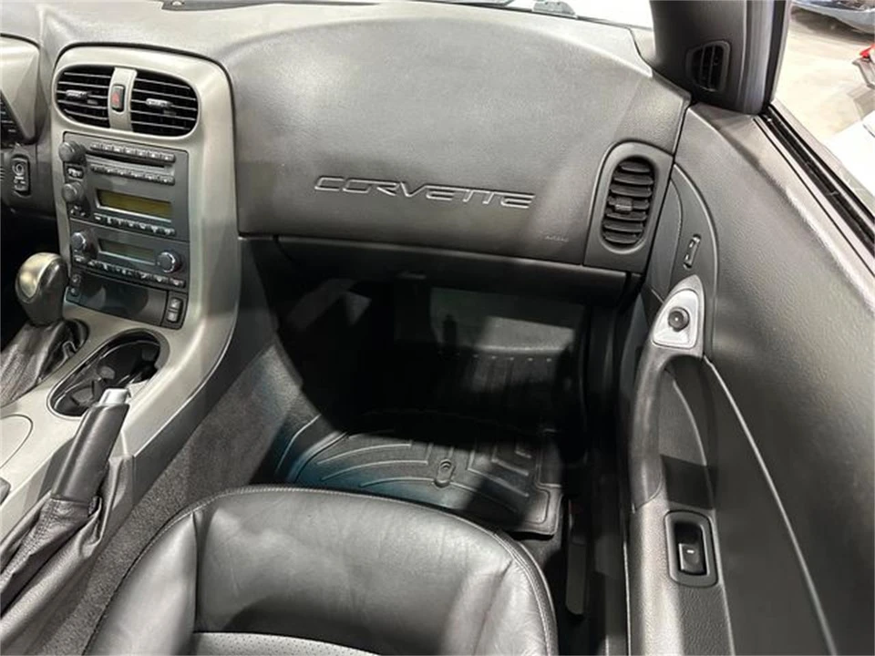 2007 Chevrolet Corvette C6 - Image 12 of 30