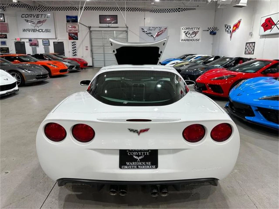 2007 Chevrolet Corvette C6 - Image 25 of 30