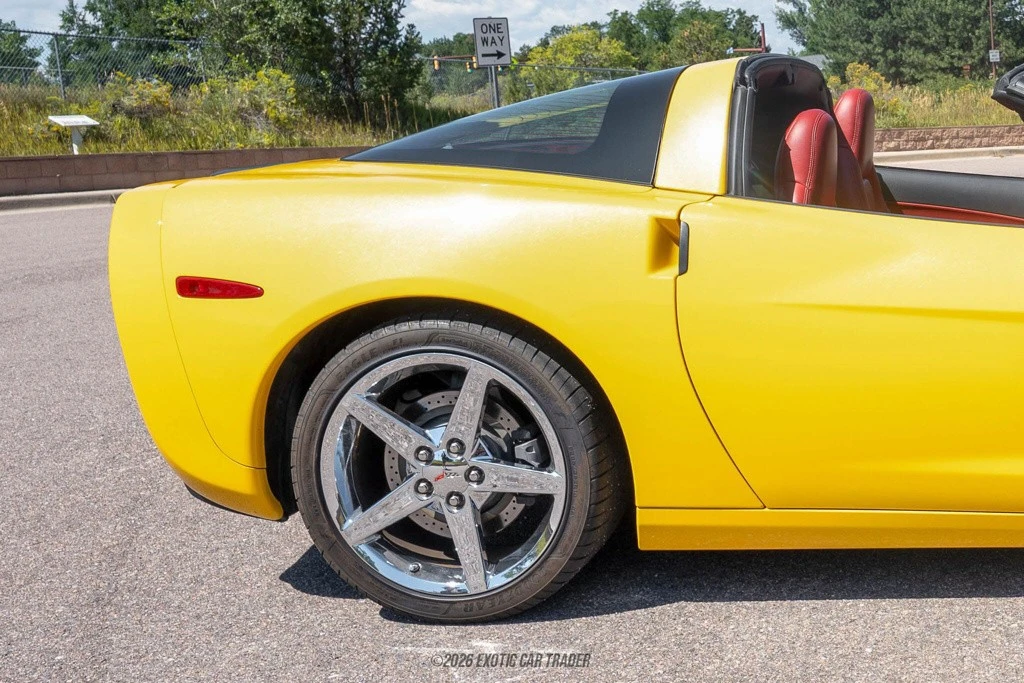 2007 Chevrolet Corvette C6 - Image 10 of 12