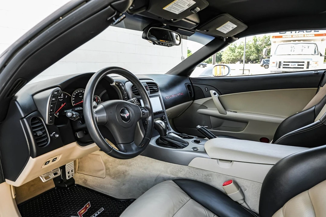 2007 Chevrolet Corvette C6 - Image 4 of 21