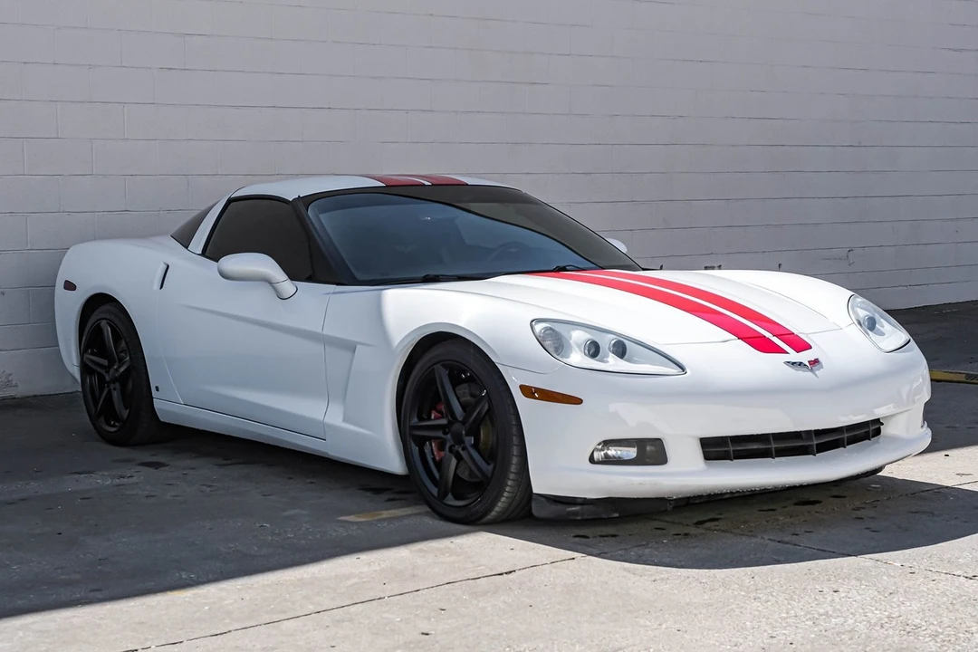 2007 Chevrolet Corvette C6 - Image 8 of 21