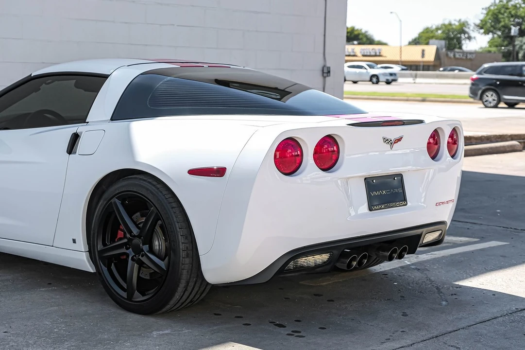 2007 Chevrolet Corvette C6 - Image 16 of 21