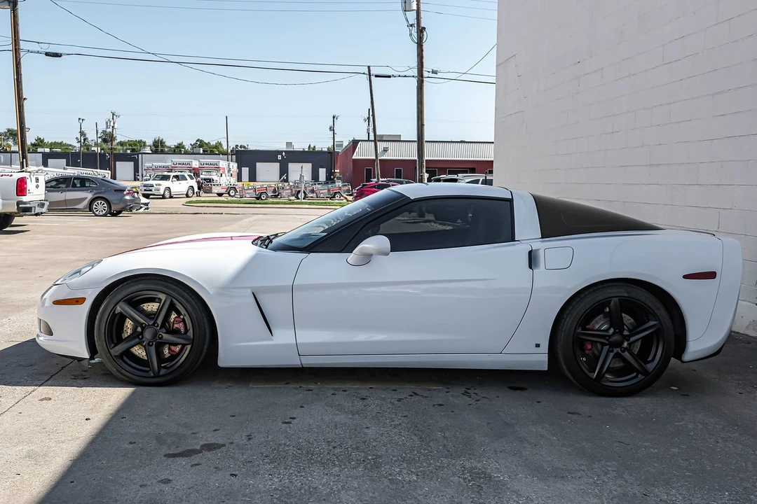 2007 Chevrolet Corvette C6 - Image 17 of 21