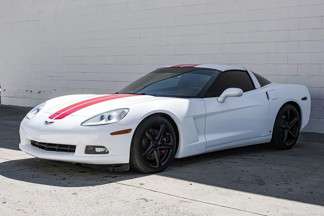 2007 Chevrolet Corvette C6 - Image 2 of 21