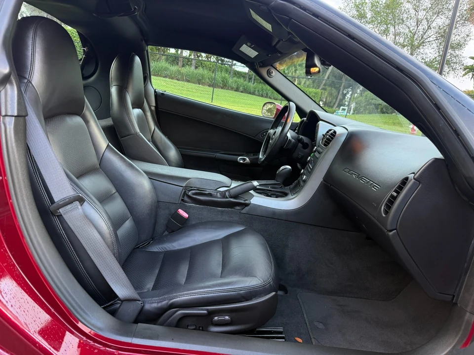 2007 Chevrolet Corvette C6 - Image 15 of 21