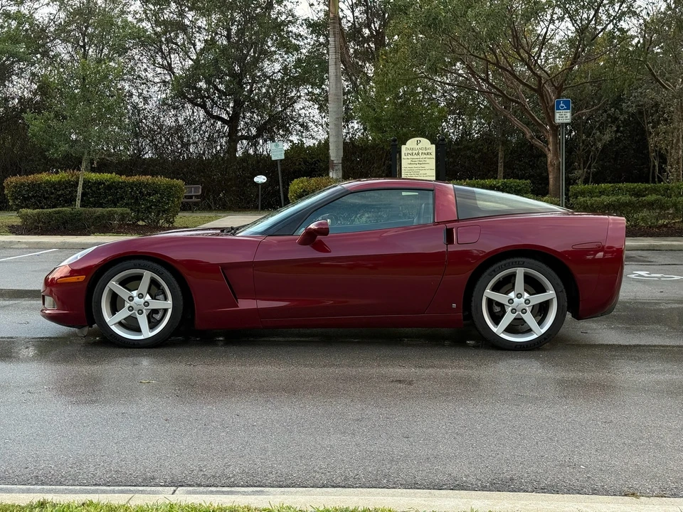 2007 Chevrolet Corvette C6 - Image 6 of 21