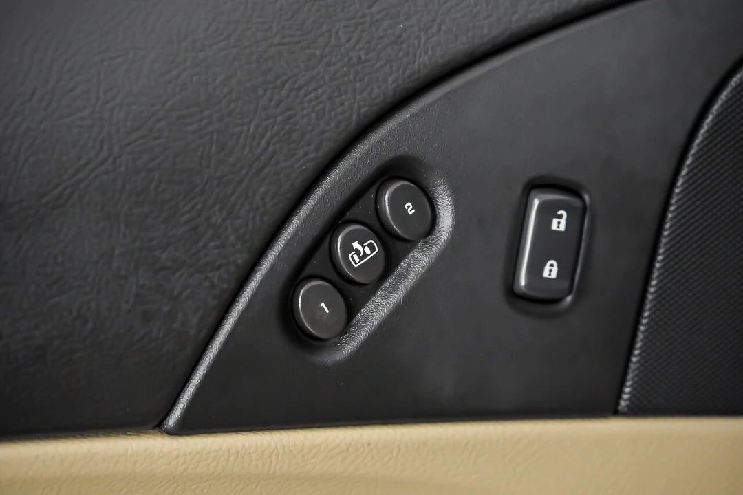 2007 Chevrolet Corvette - Image 14 of 31