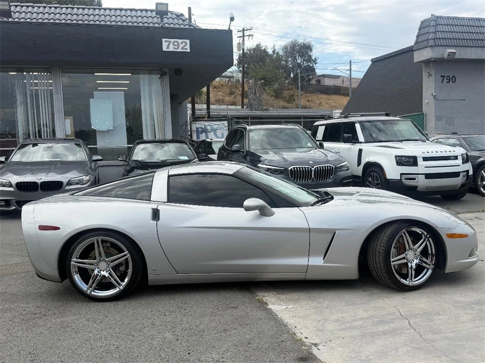 2007 Chevrolet Corvette C6 - Image 10 of 21