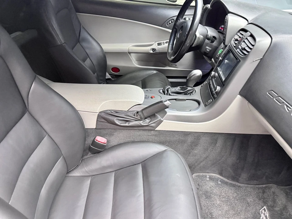 2007 Chevrolet Corvette C6 - Image 12 of 14