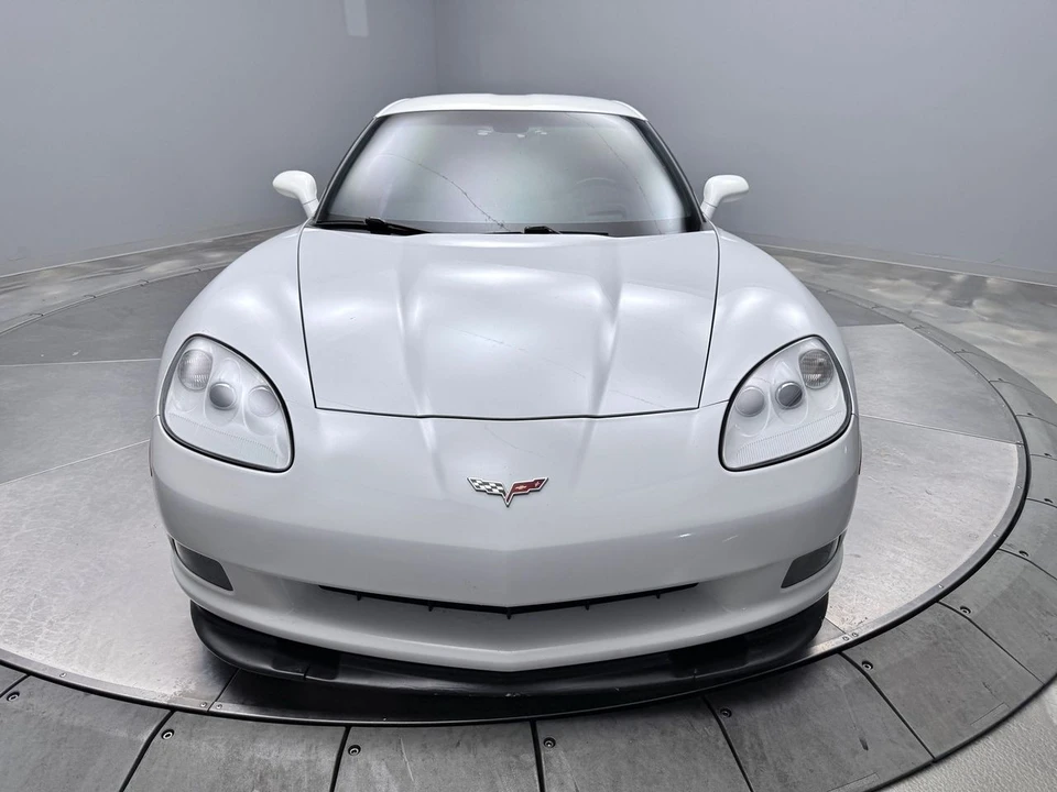 2007 Chevrolet Corvette C6 - Image 2 of 14