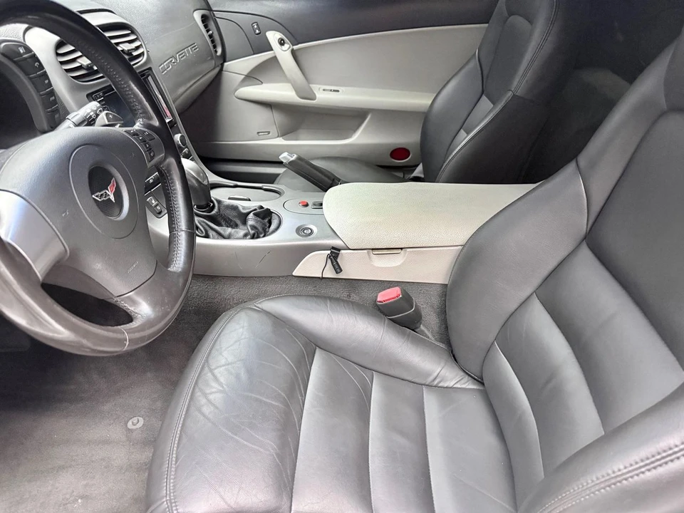 2007 Chevrolet Corvette C6 - Image 10 of 14