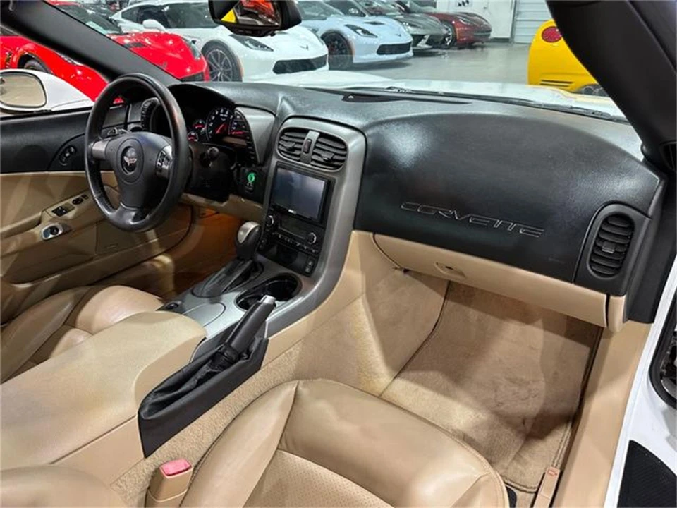 2007 Chevrolet Corvette C6 - Image 11 of 30