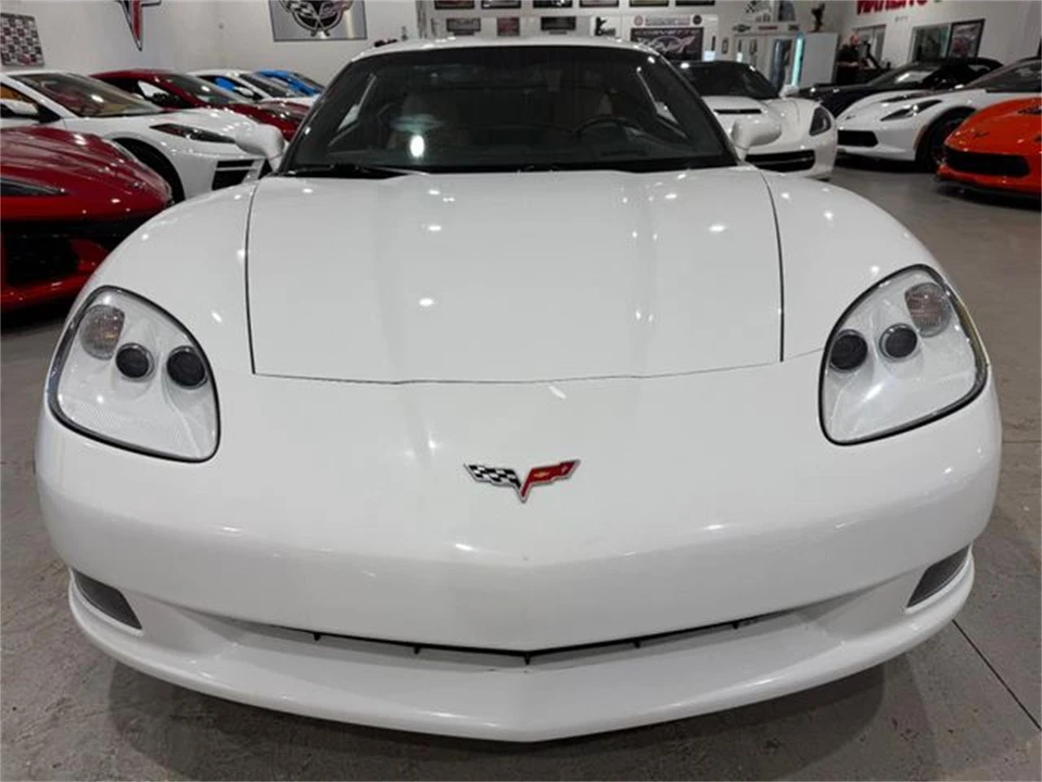 2007 Chevrolet Corvette C6 - Image 8 of 10
