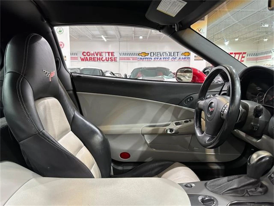 2007 Chevrolet Corvette C6 - Image 12 of 27