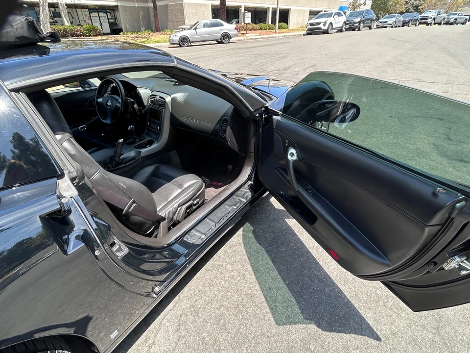 2007 Chevrolet Corvette C6 - Image 19 of 28