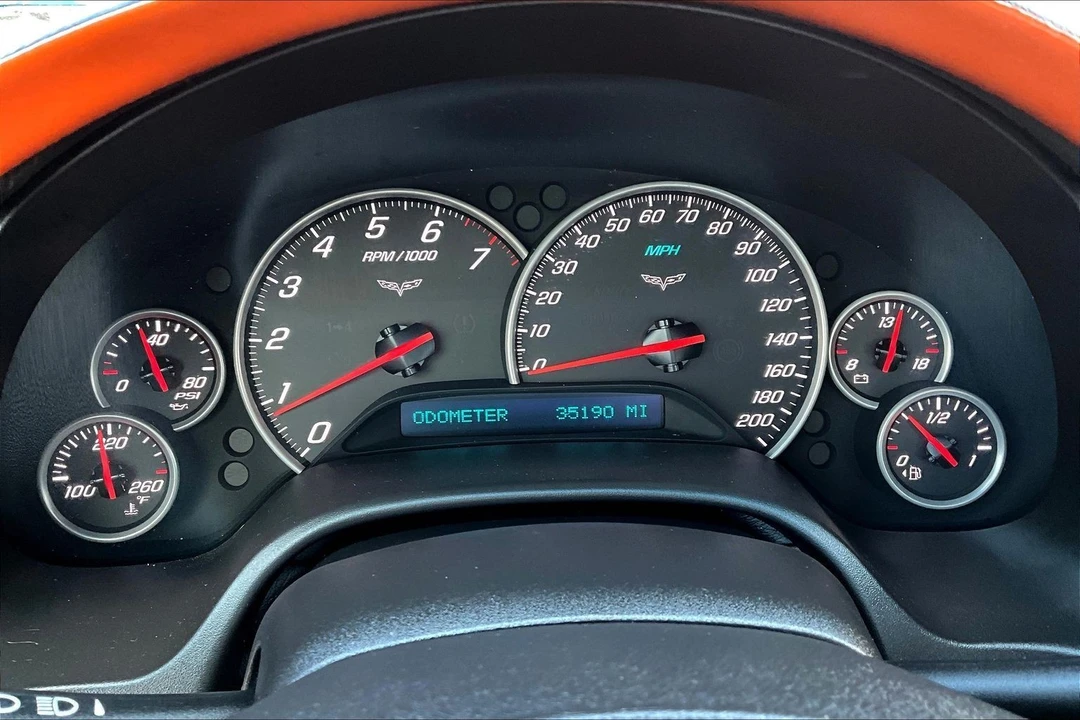 2007 Chevrolet Corvette C6 - Image 12 of 21
