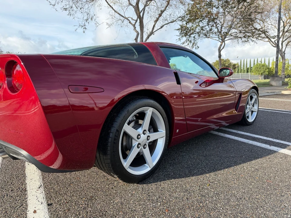 2007 Chevrolet Corvette C6 - Image 6 of 16