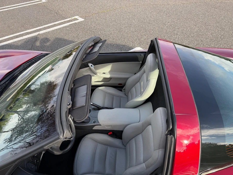 2007 Chevrolet Corvette C6 - Image 15 of 16