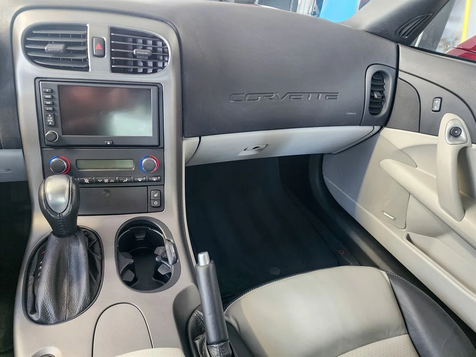 2007 Chevrolet Corvette C6 - Image 24 of 30
