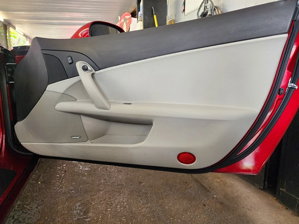 2007 Chevrolet Corvette C6 - Image 27 of 30