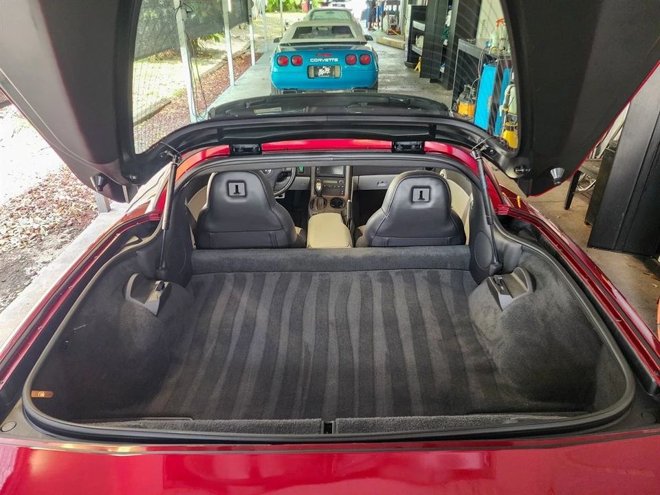 2007 Chevrolet Corvette C6 - Image 28 of 30