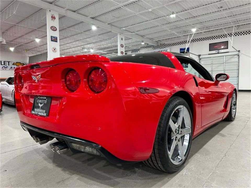 2007 Chevrolet Corvette C6 - Image 3 of 30