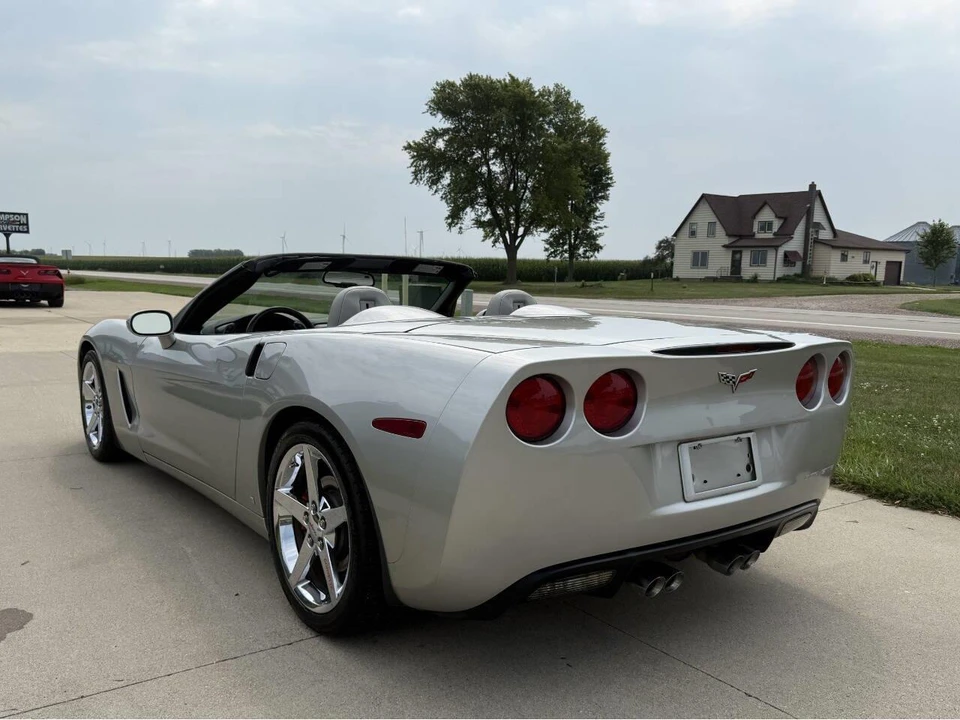 2007 Chevrolet Corvette C6 - Image 3 of 31