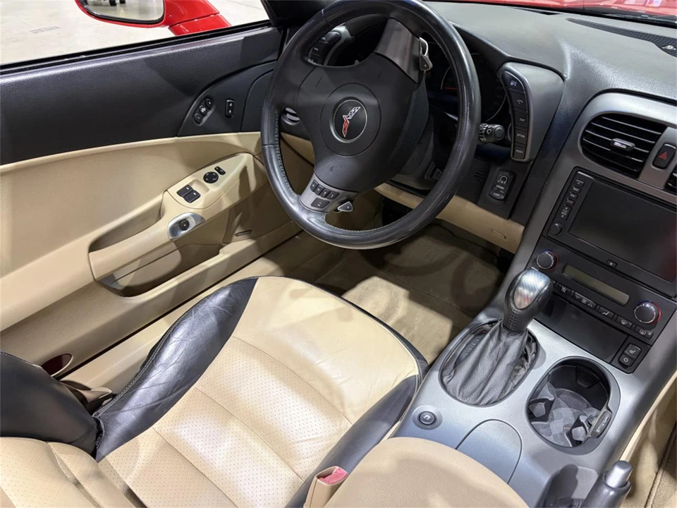 2007 Chevrolet Corvette C6 - Image 11 of 14