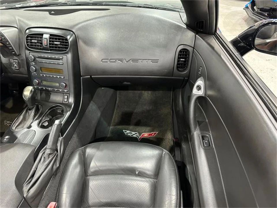 2007 Chevrolet Corvette C6 - Image 13 of 30