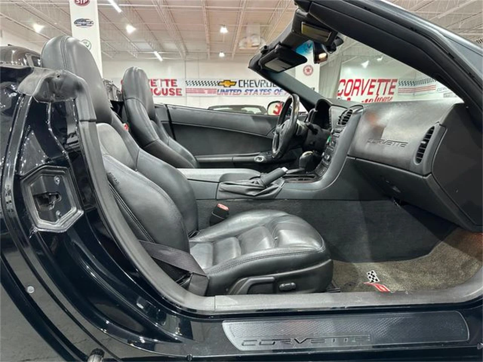 2007 Chevrolet Corvette C6 - Image 11 of 30