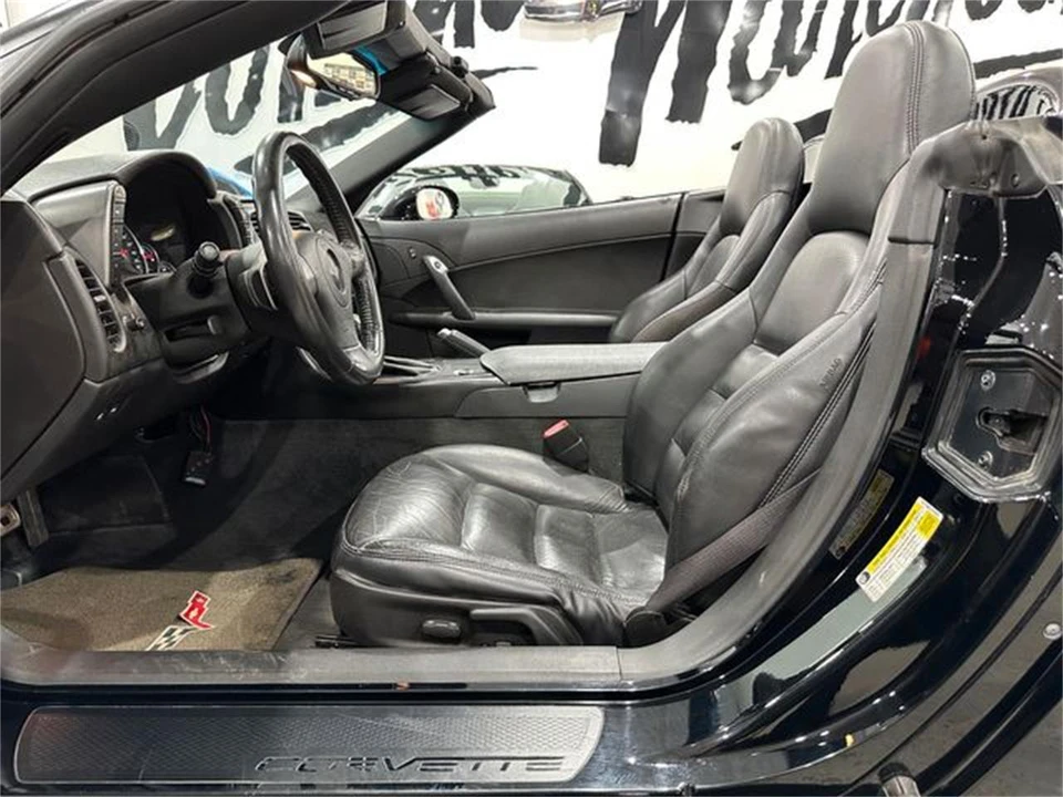 2007 Chevrolet Corvette C6 - Image 10 of 30