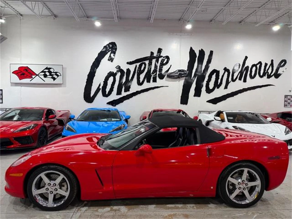 2007 Chevrolet Corvette C6 - Image 2 of 10